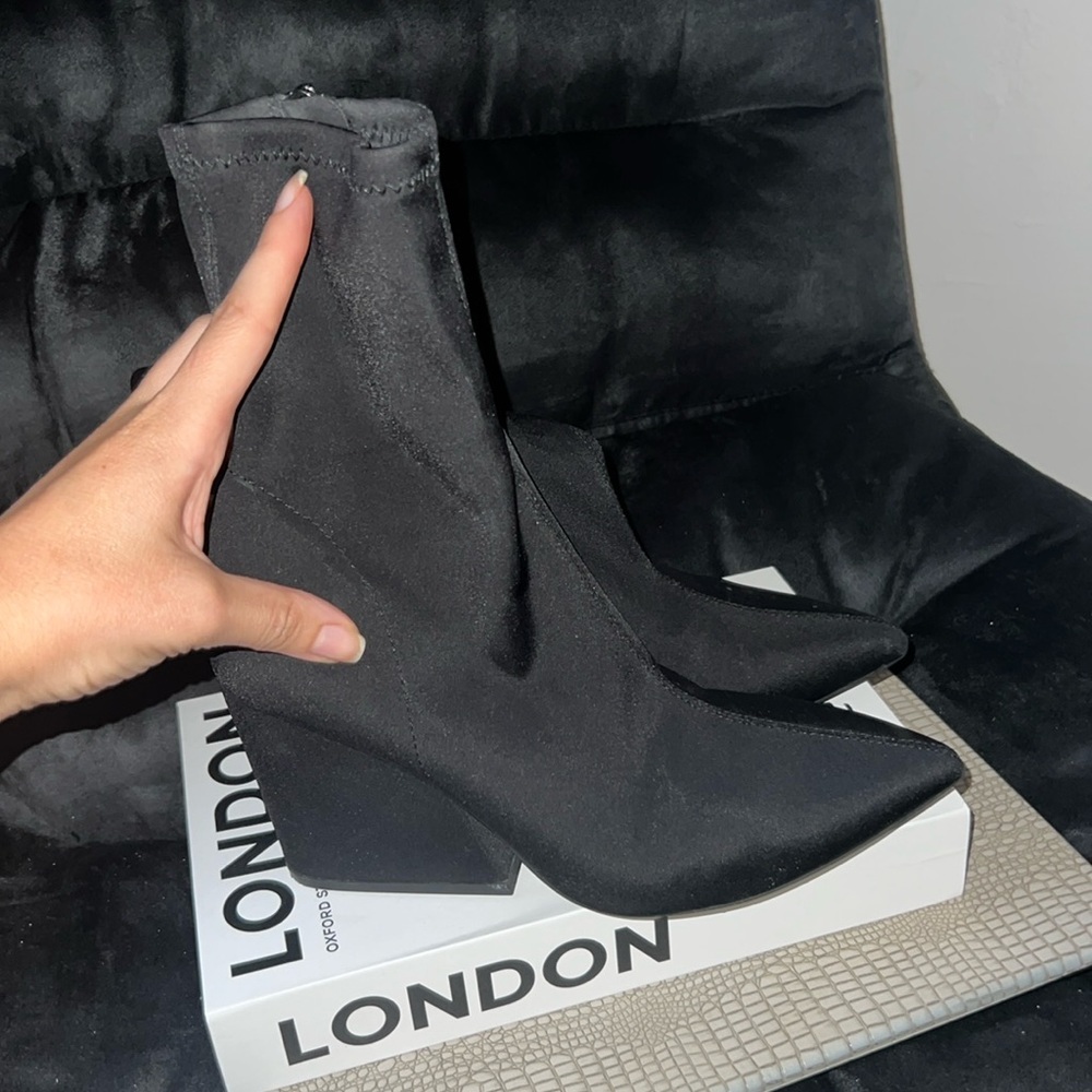Stradivarius BOOTS/ very comfortable